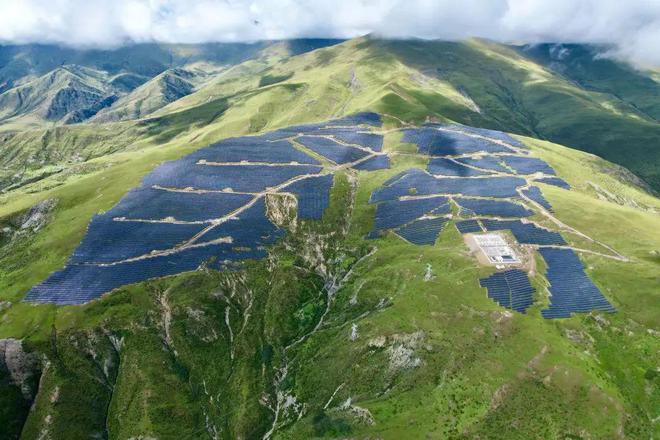 拔高原山地光储电站并网发电凯发天生一触即发我国超高海